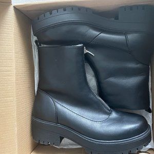 Women's Boots in size 7 by KS2 K Studio